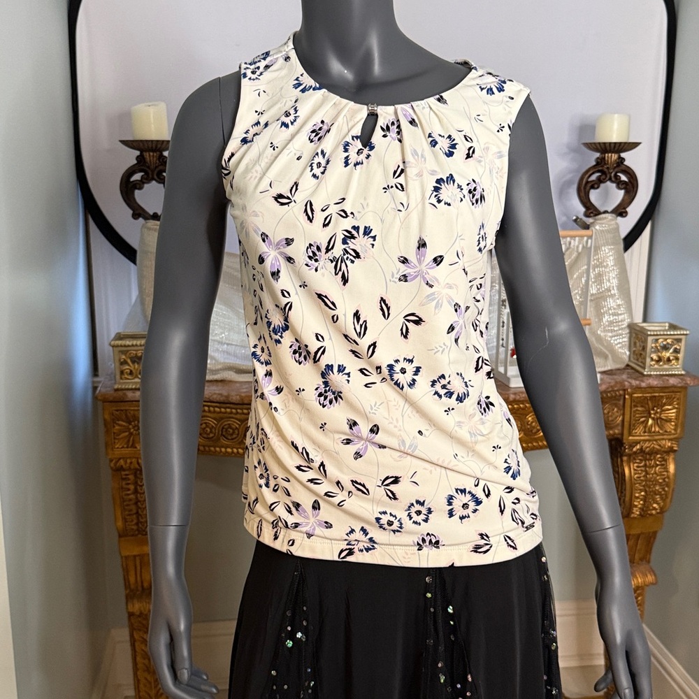 Ivanka Trump Cream Pleated Sleeveless Blouse